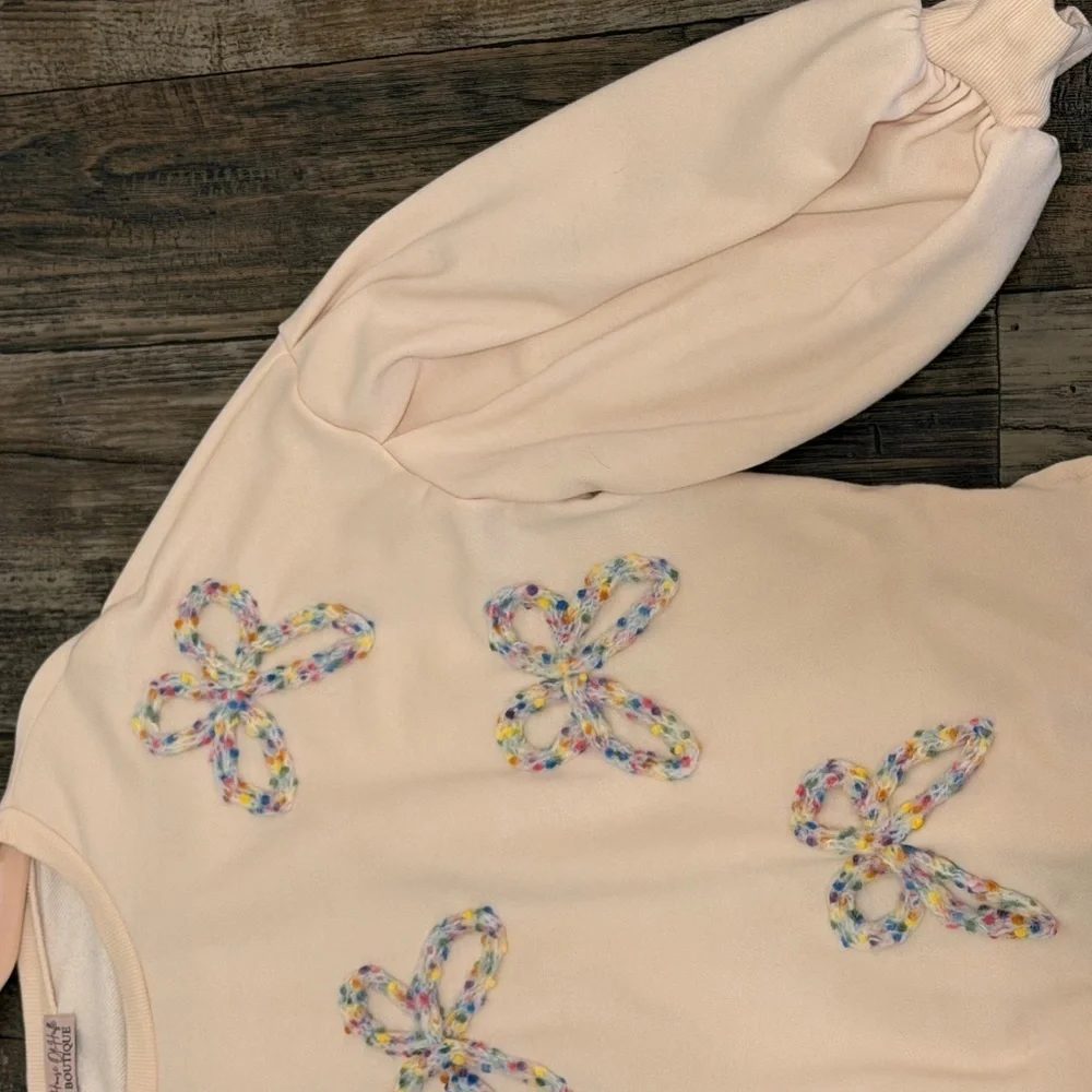 House of Halle Pink Sweatshirt, Size Med, NWOT